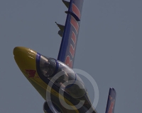 1GLOVELIER 124