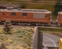1TRAINS124