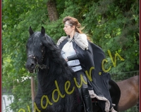 1YVOVAND220