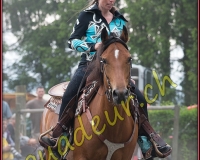 1YVOVAND557