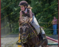 1YVONAND056