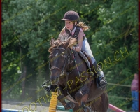 1YVONAND085