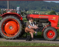 4CORTEGE082