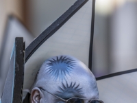 7R409883